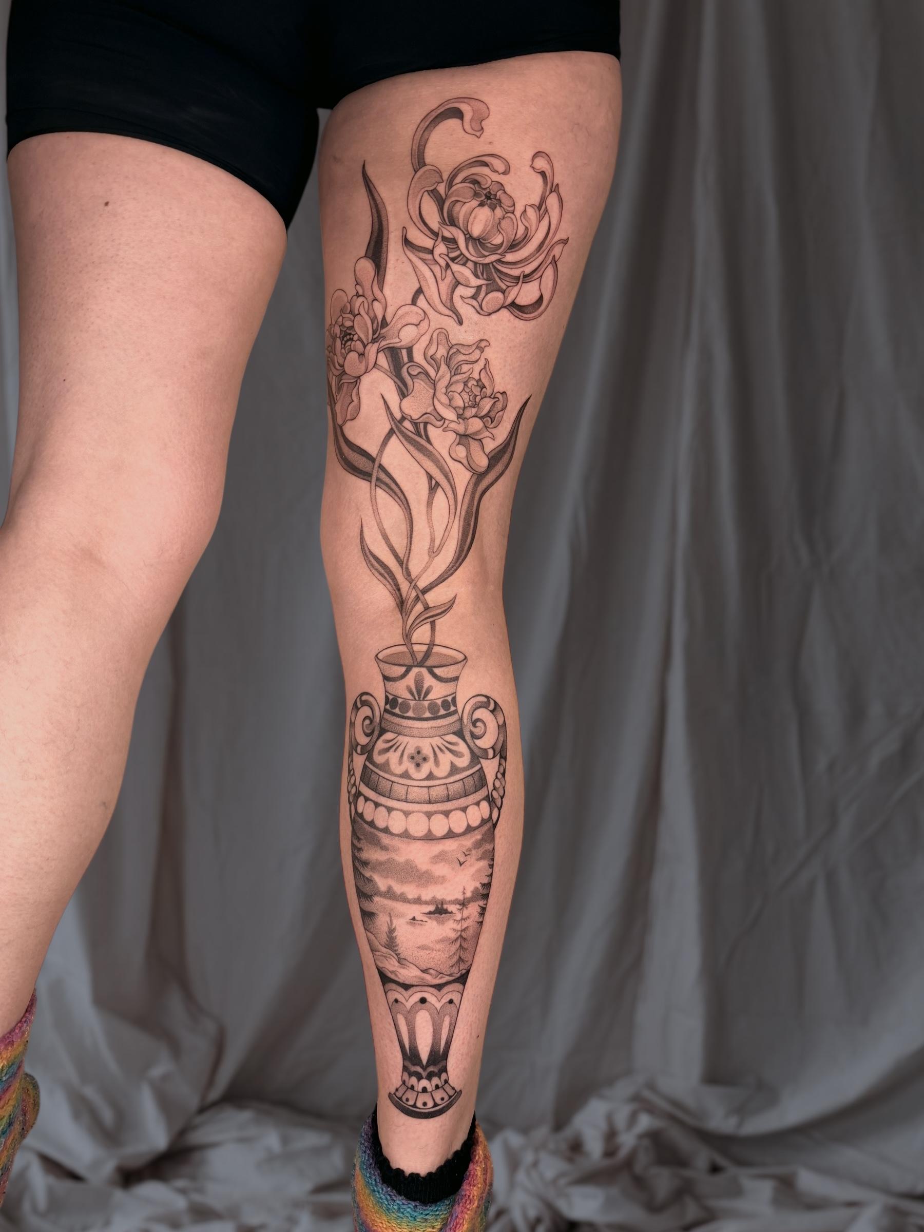 full leg vase flowers